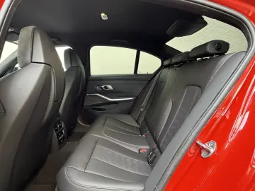 BMW M3 Comp xDr Sitzlüftung Ultimate Carbon ACC 360