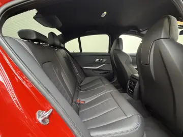 BMW M3 Comp xDr Sitzlüftung Ultimate Carbon ACC 360