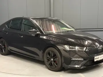 Skoda Octavia Lim. RS 4x4  COLUMBUS KAMERA NAVI CarPla