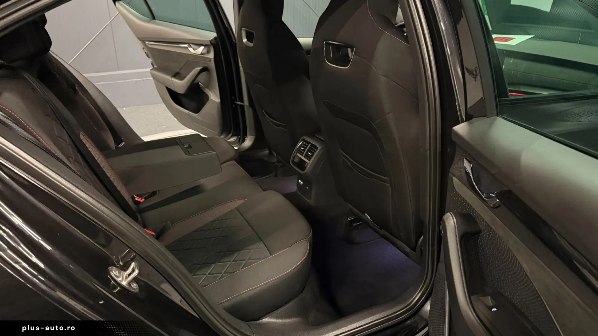 Skoda Octavia Lim. RS 4x4  COLUMBUS KAMERA NAVI CarPla