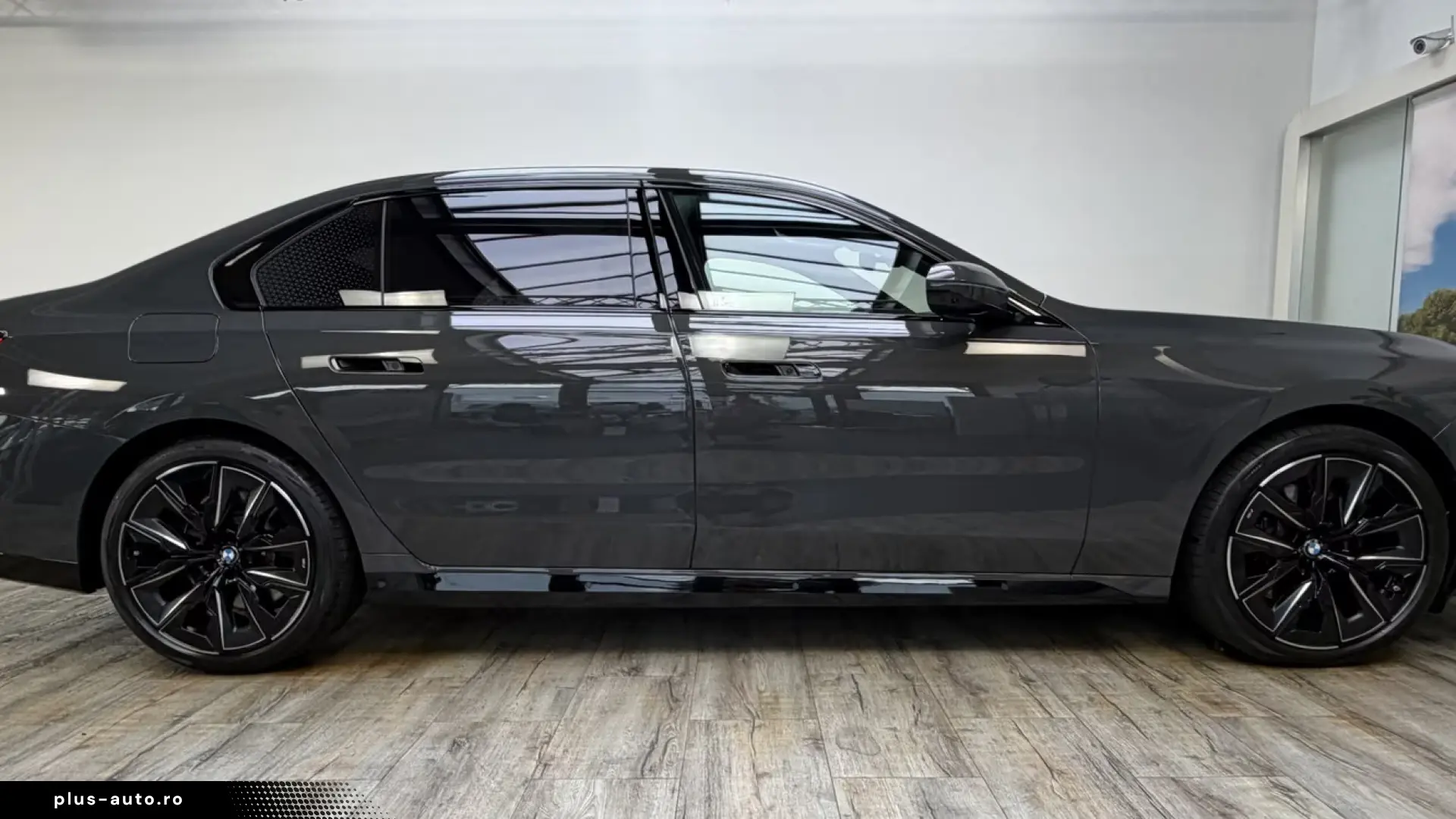 BMW 740d xDr. M Sport Pro Exec.Lounge TV B&W