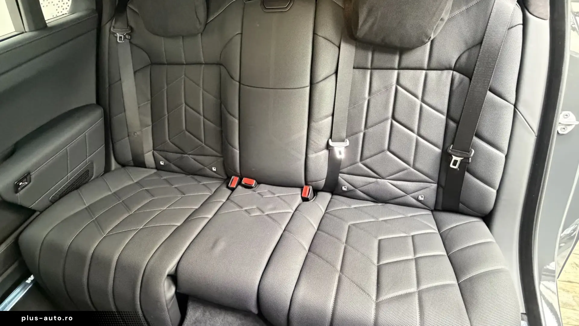 BMW 740d xDr. M Sport Pro Exec.Lounge TV B&W
