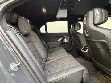 BMW 740d xDr. M Sport Pro Exec.Lounge TV B&W