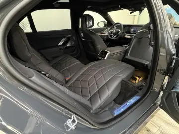BMW 740d xDr. M Sport Pro Exec.Lounge TV B&W