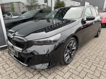 BMW 540d xDrive Touring M Sport Pro PANO H&K 360 KAM