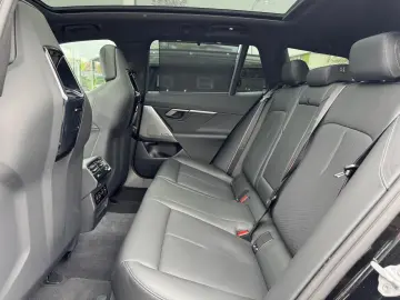 BMW 540d xDrive Touring M Sport Pro PANO H&K 360 KAM
