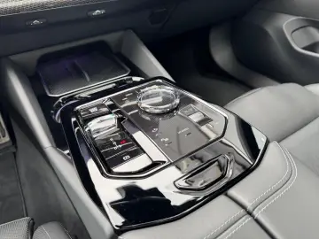 BMW 540d xDrive Touring M Sport Pro PANO H&K 360 KAM
