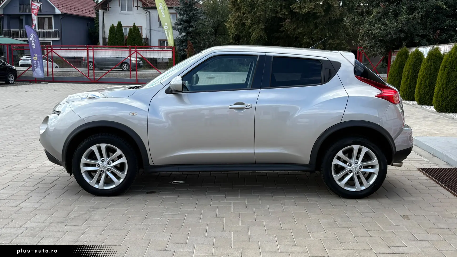 Nissan Juke 1.6 benzină  An 2011