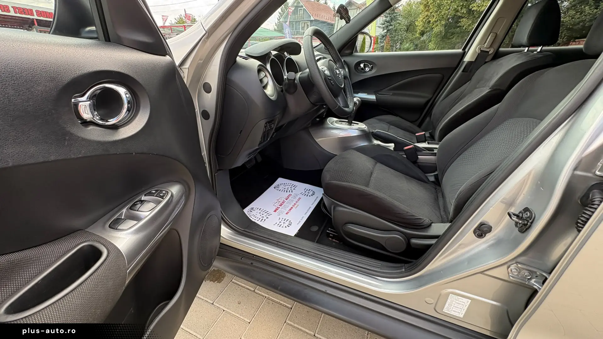 Nissan Juke 1.6 benzină  An 2011