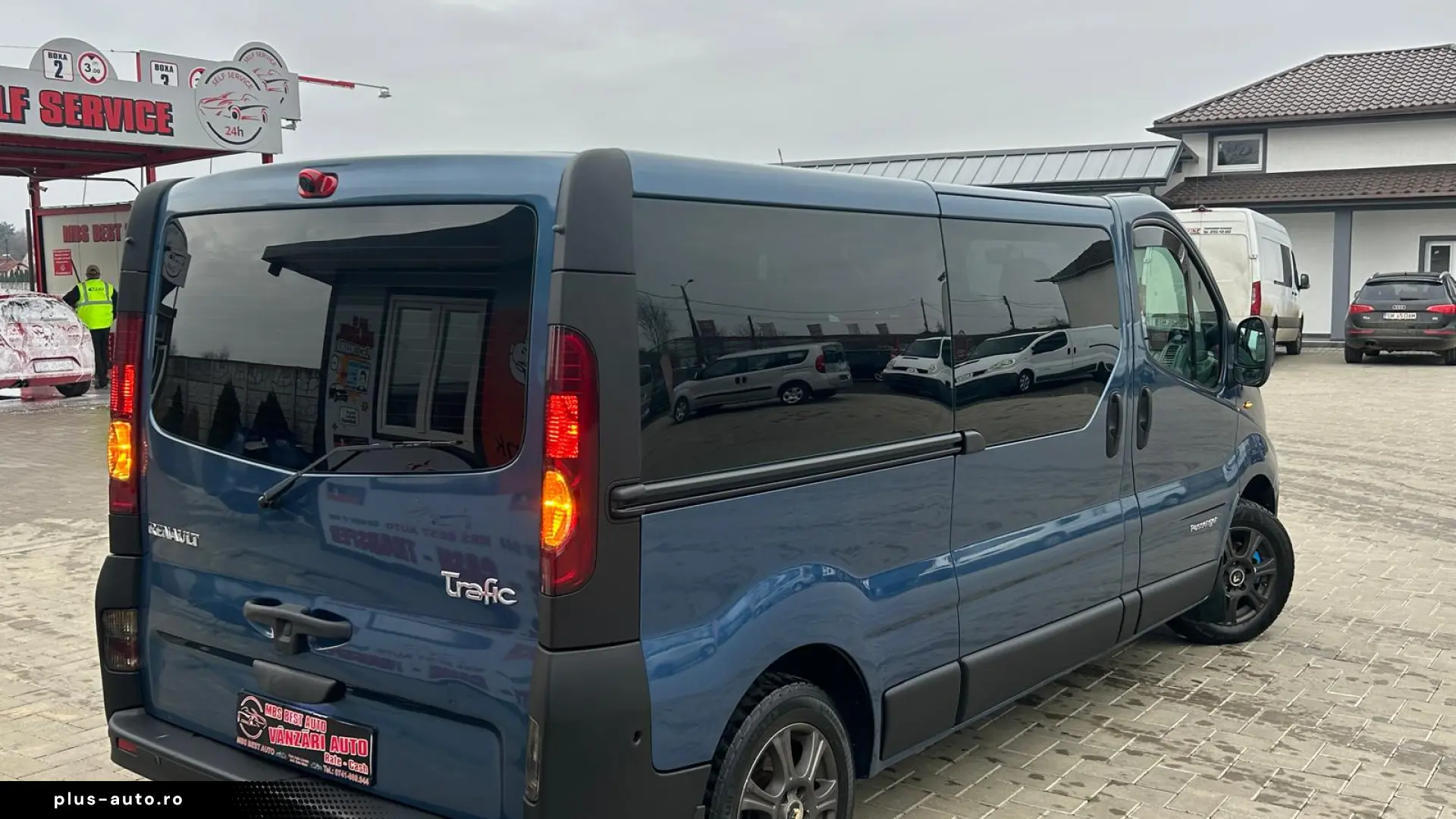Renault Trafic Passenger L2H1 2.0Dci  8 1  An 2011 (IN STOC)
