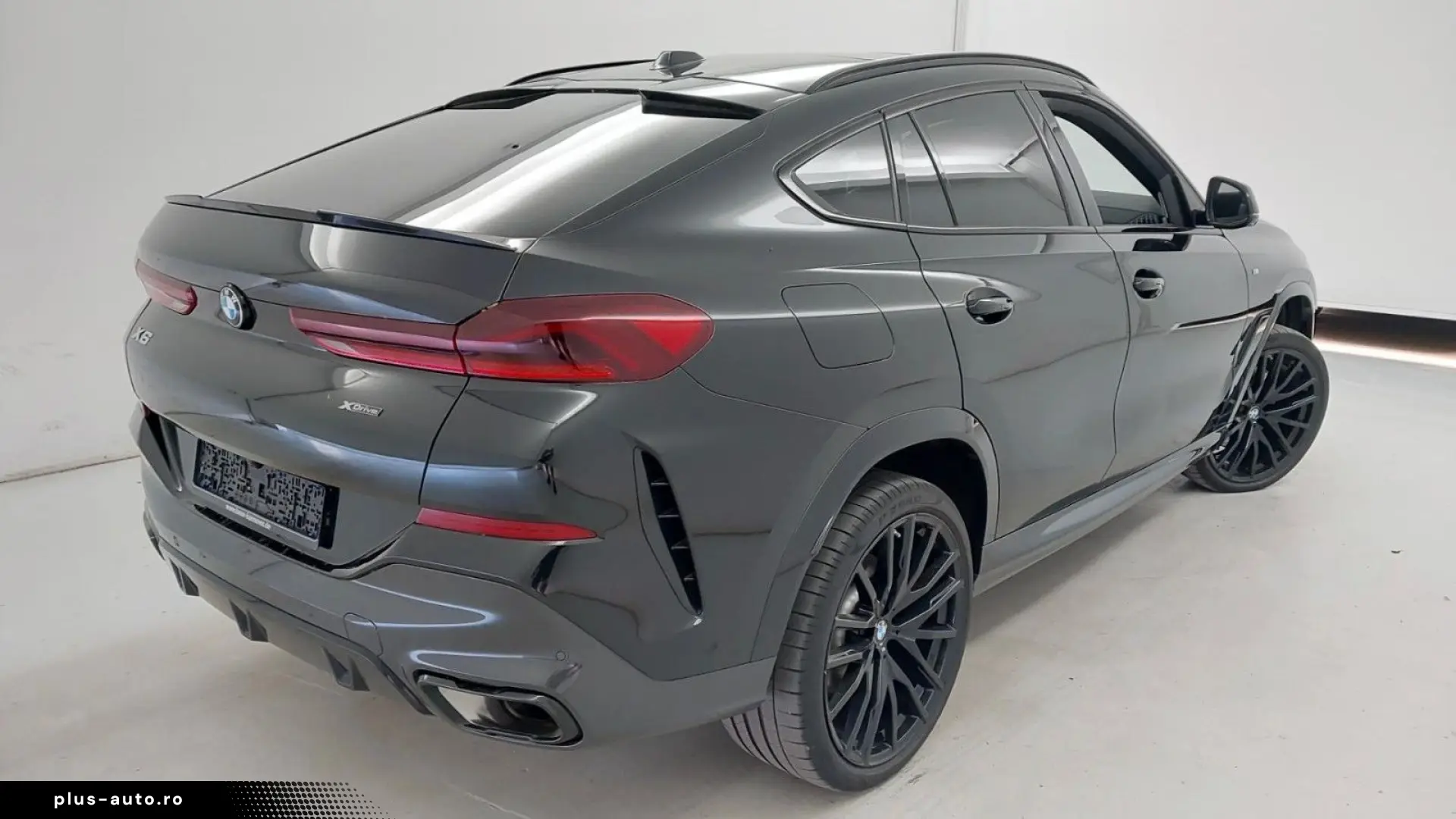 BMW X6 30 d xD M Sport Pro BowersW Pano Masaj Full