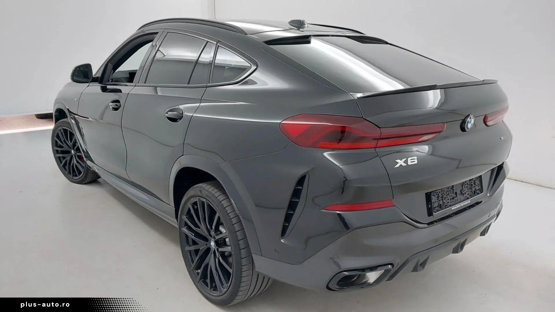 BMW X6 30 d xD M Sport Pro BowersW Pano Masaj Full