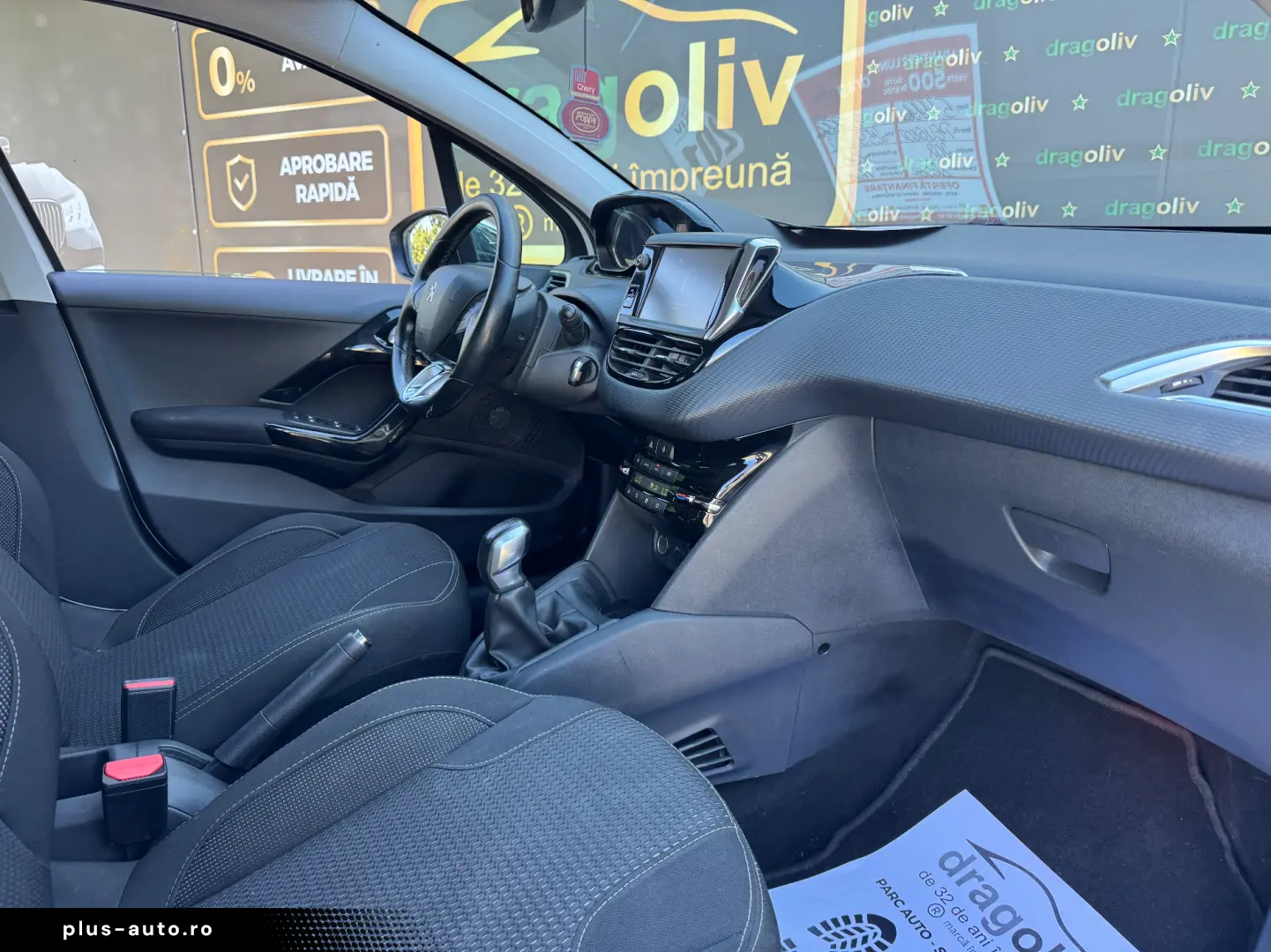 Peugeot 208 2016