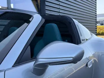 Porsche 911 Targa 4 GTS (992 II) Exclusive Manufaktur