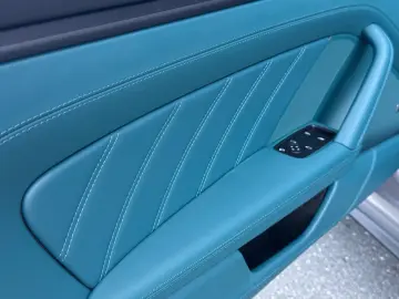 Porsche 911 Targa 4 GTS (992 II) Exclusive Manufaktur