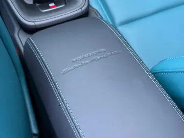 Porsche 911 Targa 4 GTS (992 II) Exclusive Manufaktur