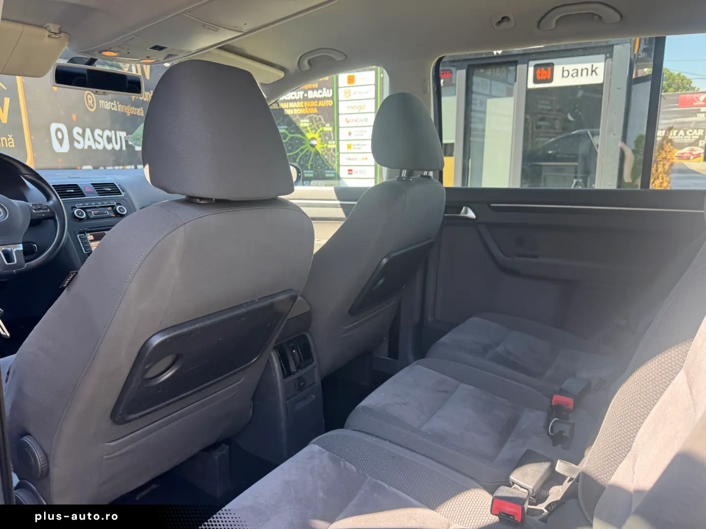 Volkswagen Touran 2011