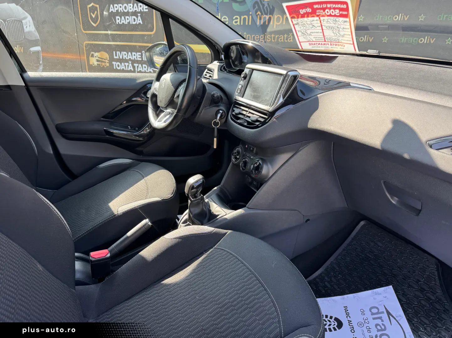 Peugeot 208 2016