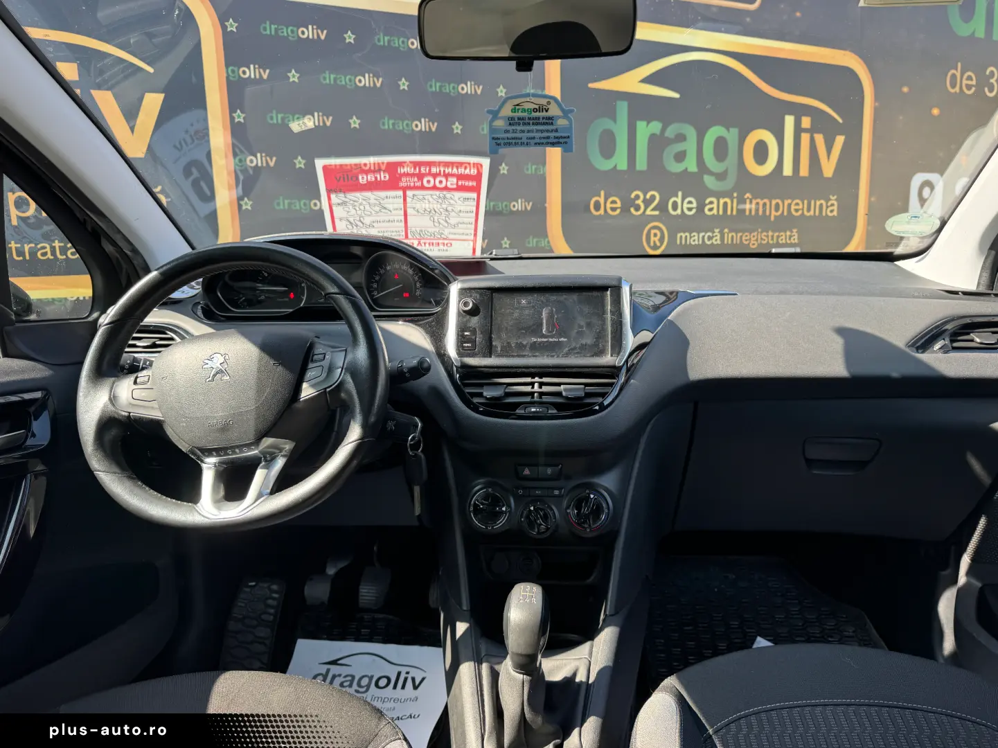 Peugeot 208 2016