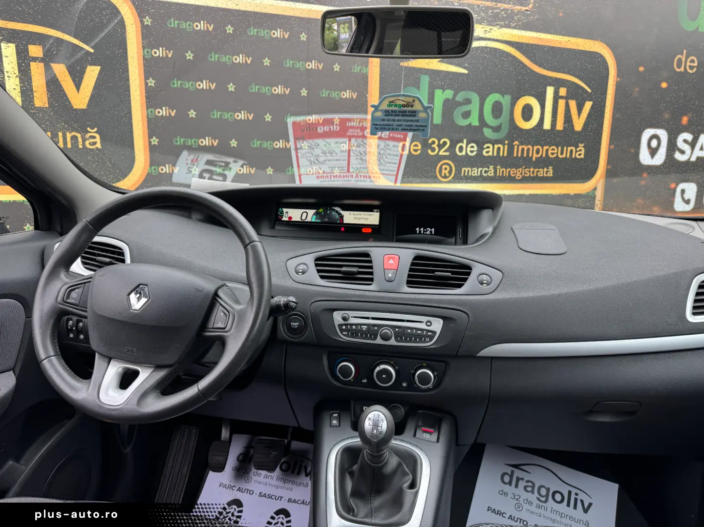 Renault Scenic 2011