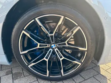 BMW M2 Coupe mit Carbondach