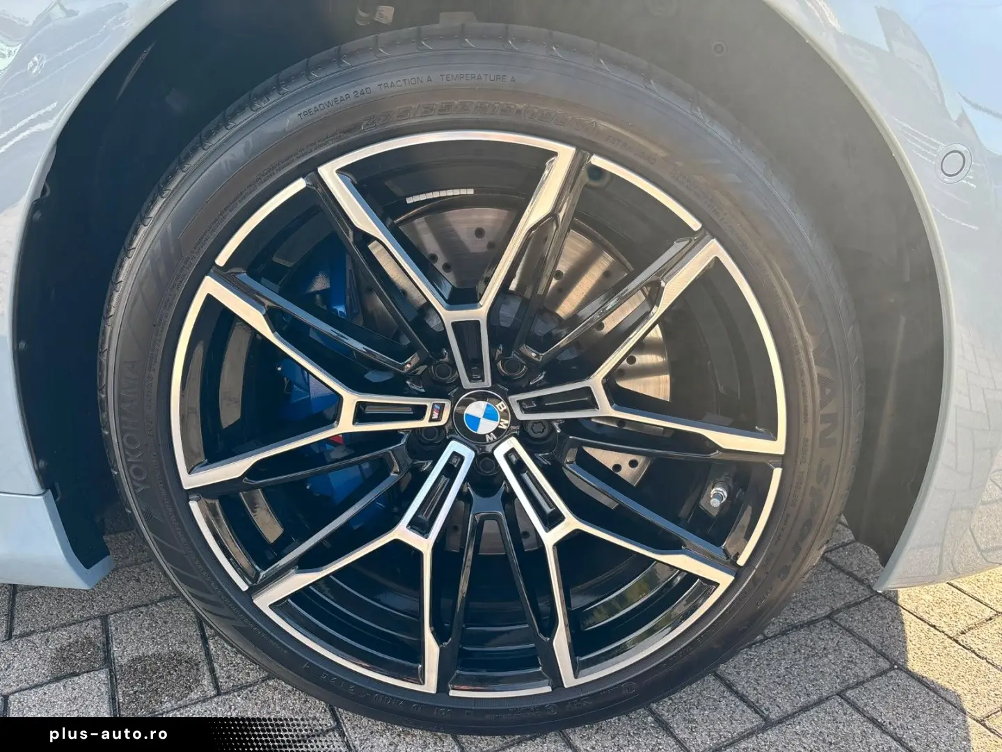 BMW M2 Coupe mit Carbondach