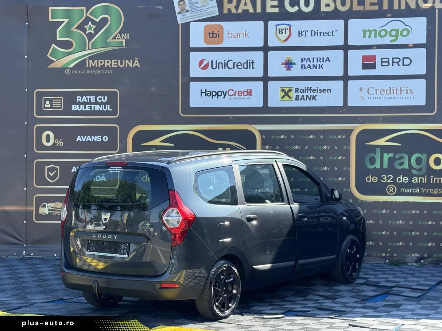 Dacia Lodgy 2013