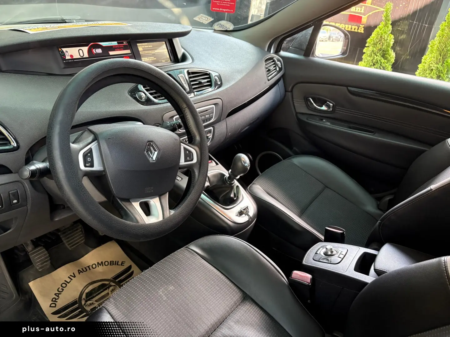 Renault Scenic 2011