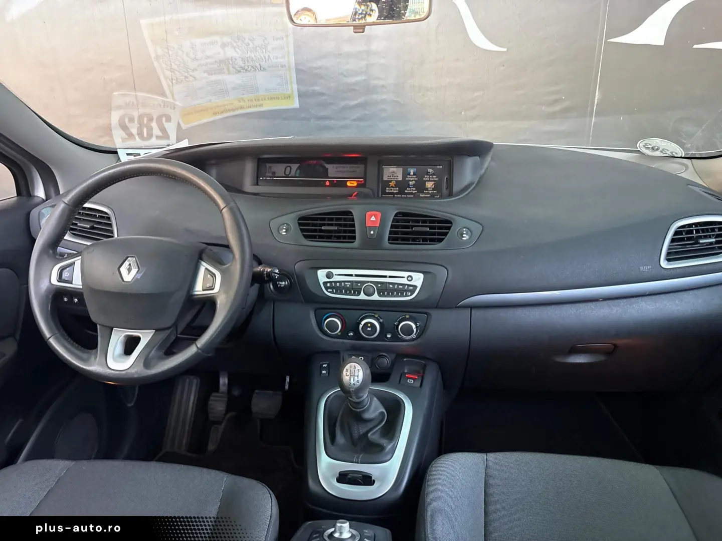 Renault Scenic 2011