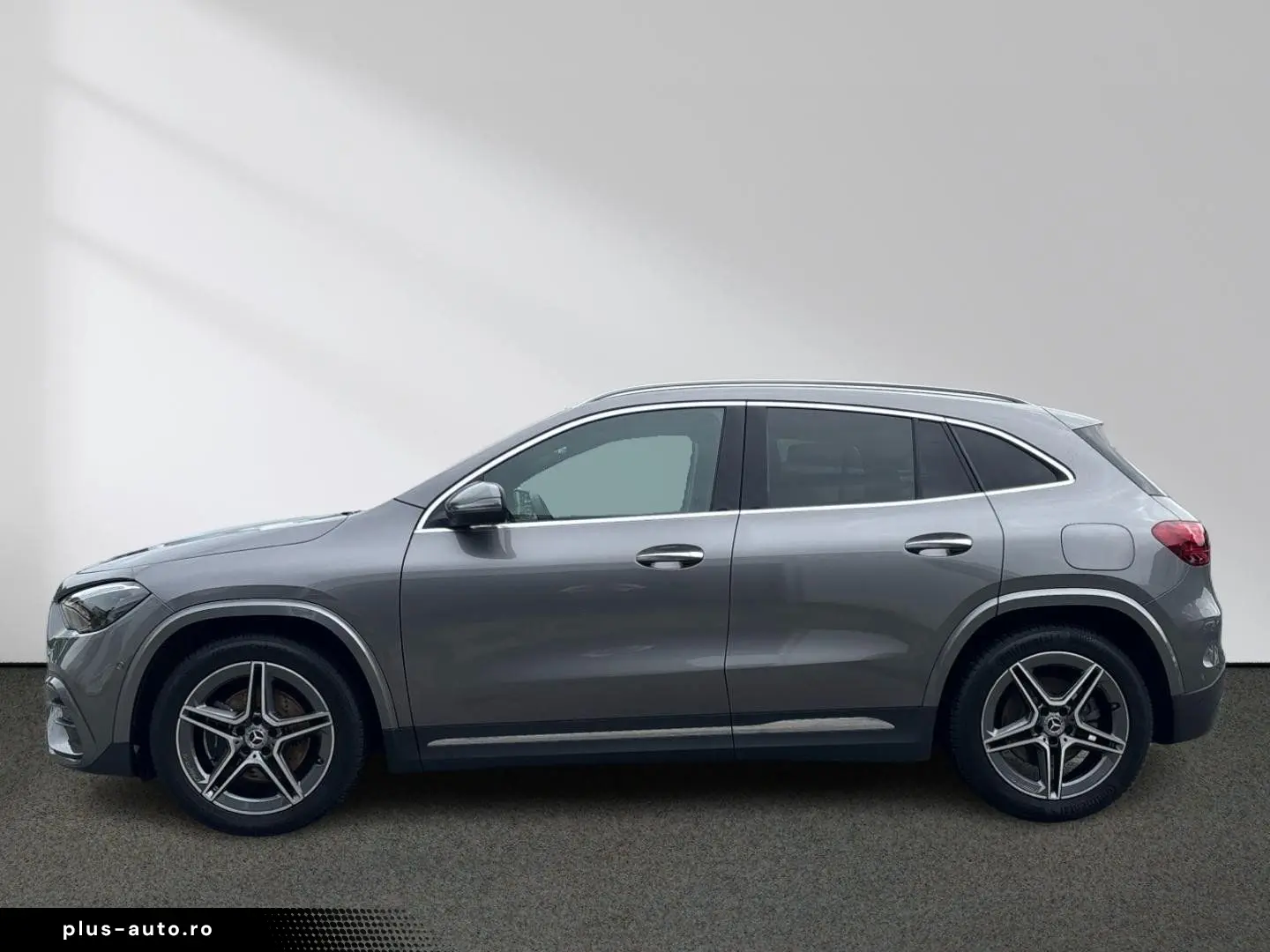 MERCEDES-BENZ GLA 220 4M AMG Premium Pano Distronic &hellip;