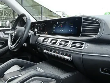 MERCEDES-BENZ GLS 450 d 4M Distronic Panorama 360  HUD AHK