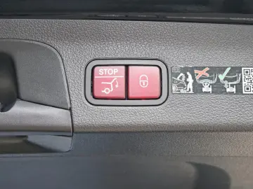 MERCEDES-BENZ GLS 450 d 4M Distronic Panorama 360  HUD AHK