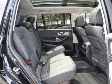 MERCEDES-BENZ GLS 450 d 4M Distronic Panorama 360  HUD AHK
