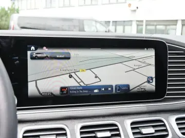 MERCEDES-BENZ GLS 450 d 4M Distronic Panorama 360  HUD AHK