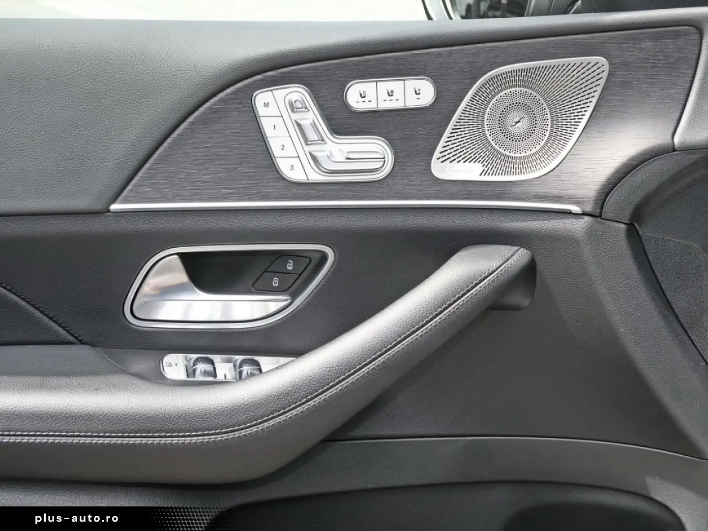 MERCEDES-BENZ GLS 450 d 4M Distronic Panorama 360  HUD AHK