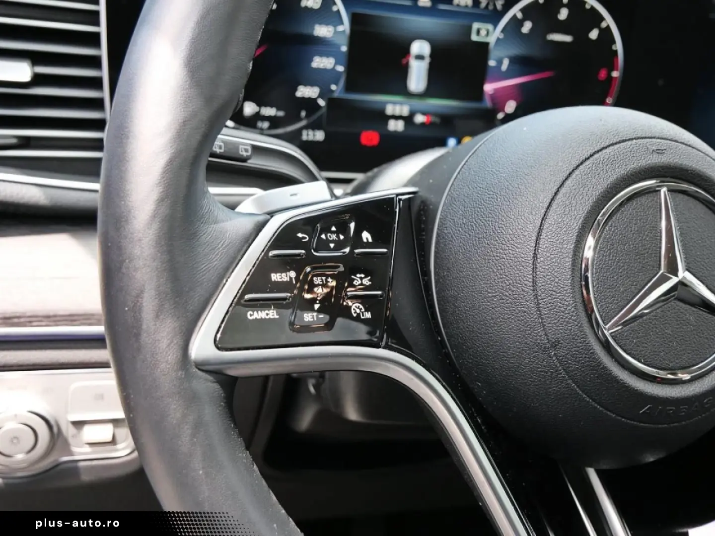 MERCEDES-BENZ GLS 450 d 4M Distronic Panorama 360  HUD AHK