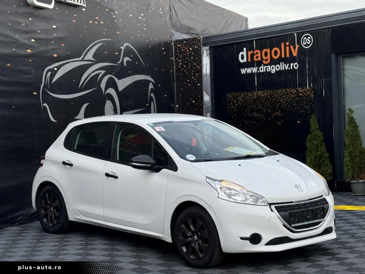 Peugeot 208 2013
