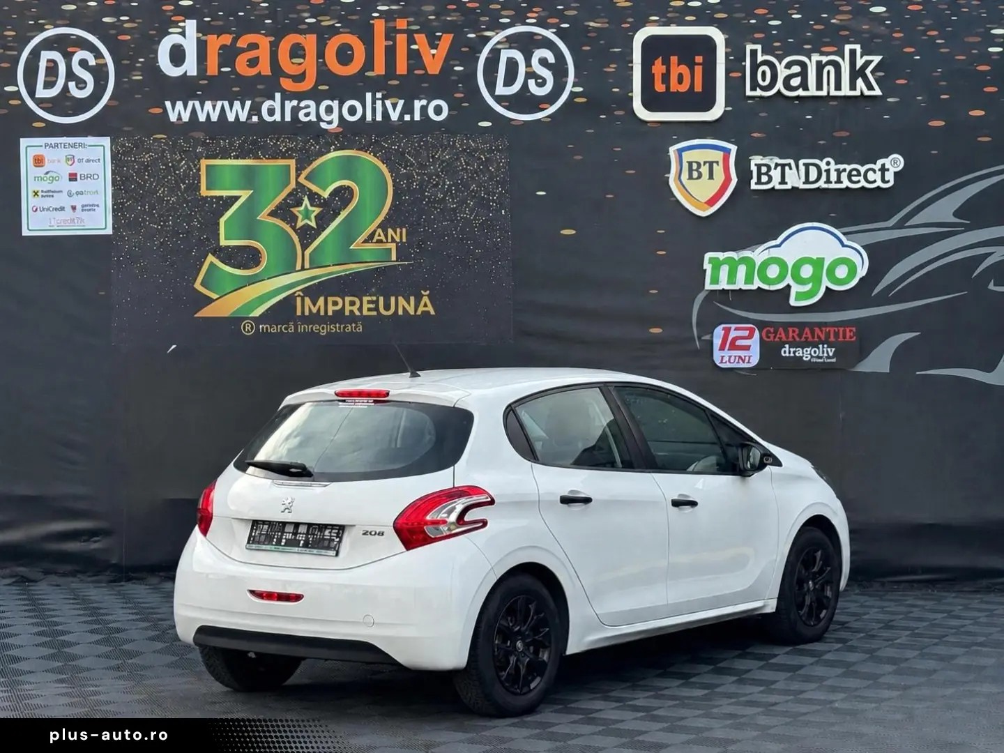 Peugeot 208 2013