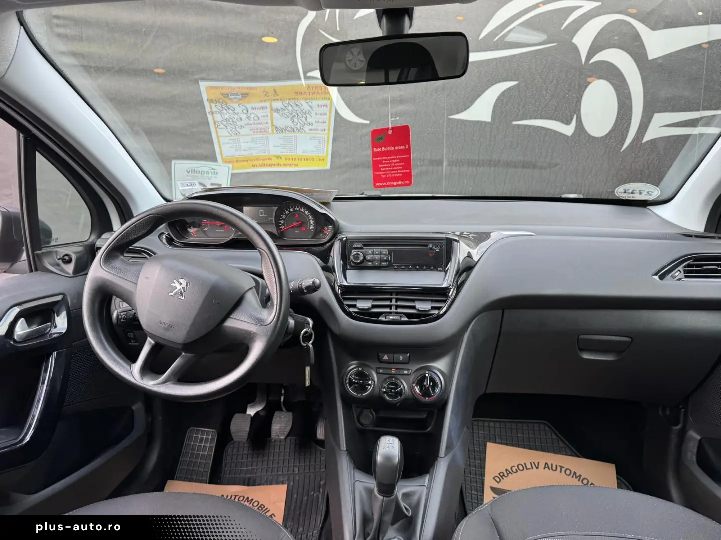 Peugeot 208 2013