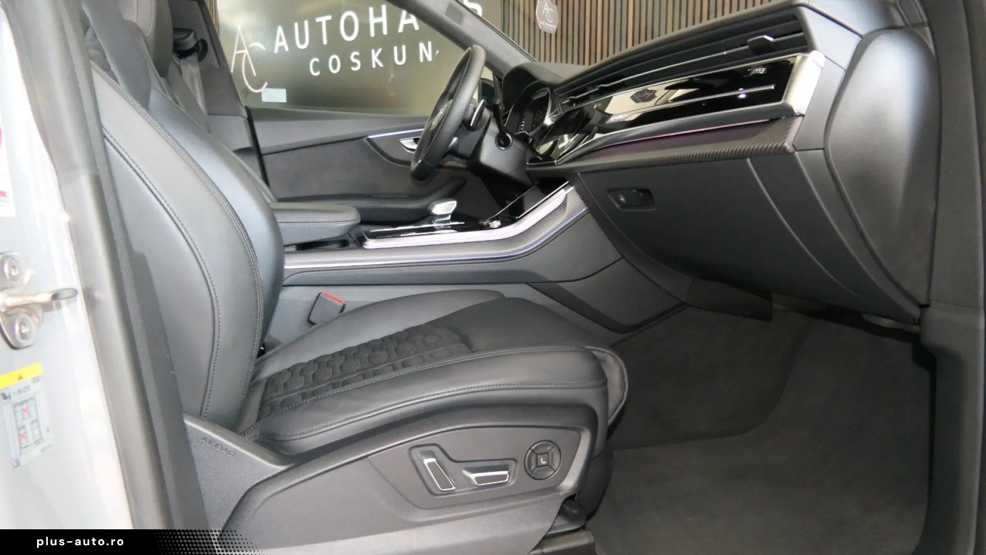 AUDI RS Q8 4.0 TFSI quattro NARDO- 23  PANO. 360