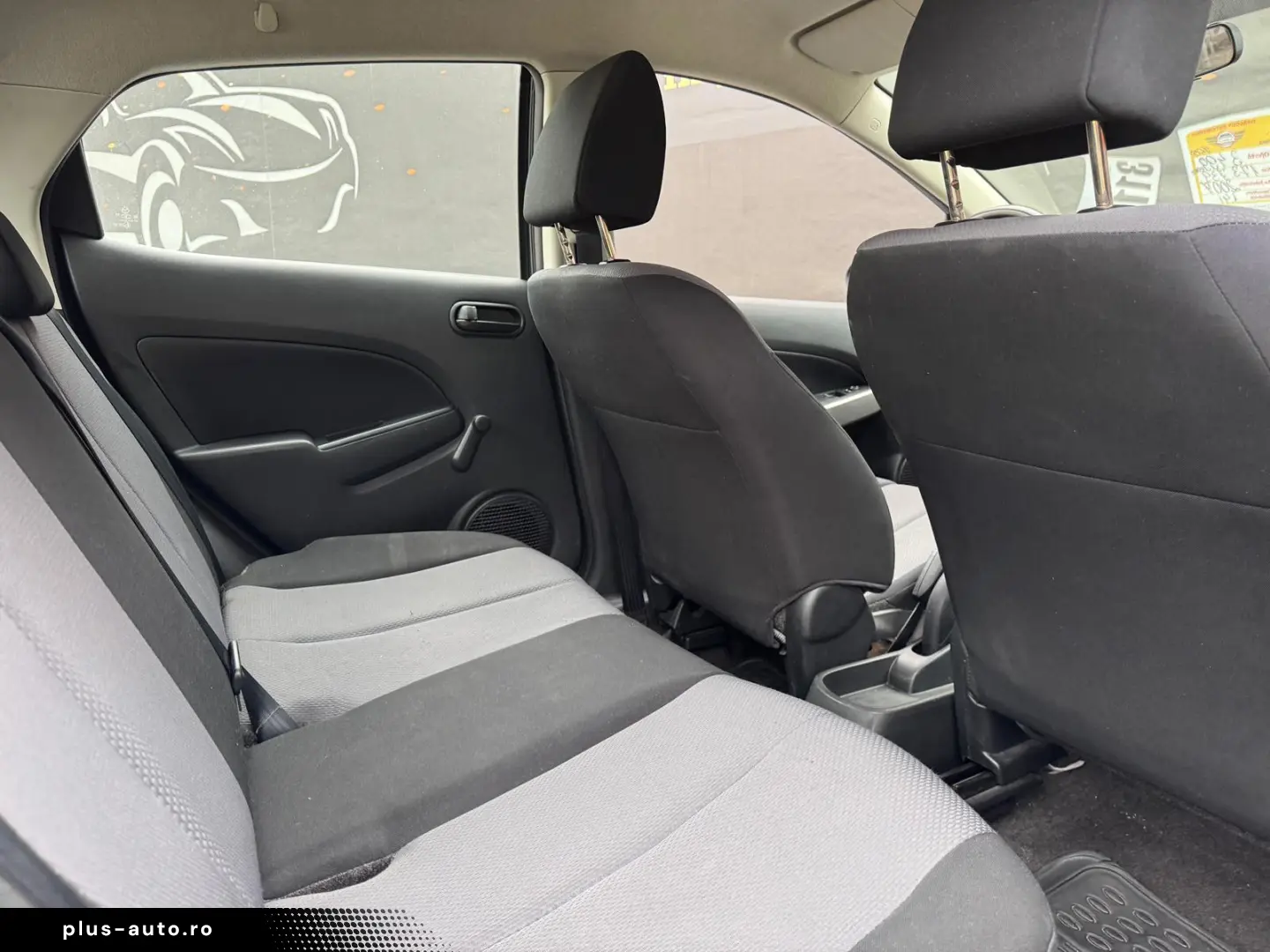 Mazda 2 2007