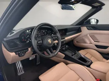 Porsche 911 Targa 4 GTS (992 I)
