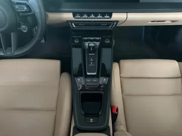 Porsche 911 Targa 4 GTS (992 I)