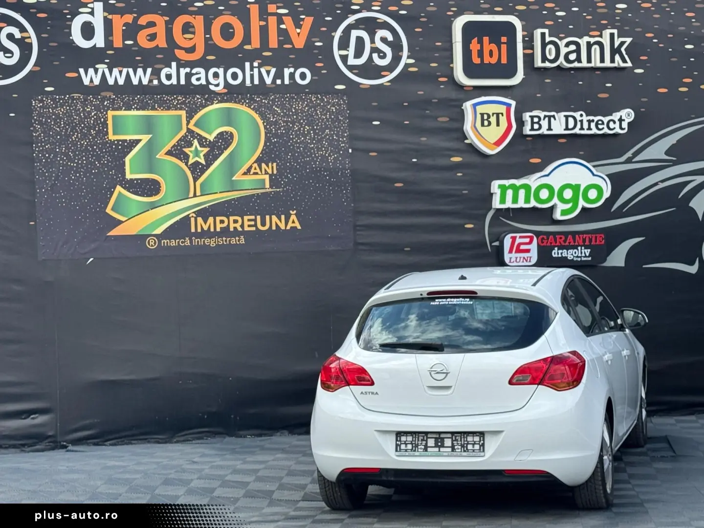 Opel Astra 2010