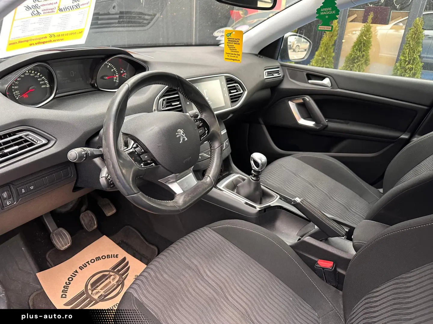 Peugeot 308 2016