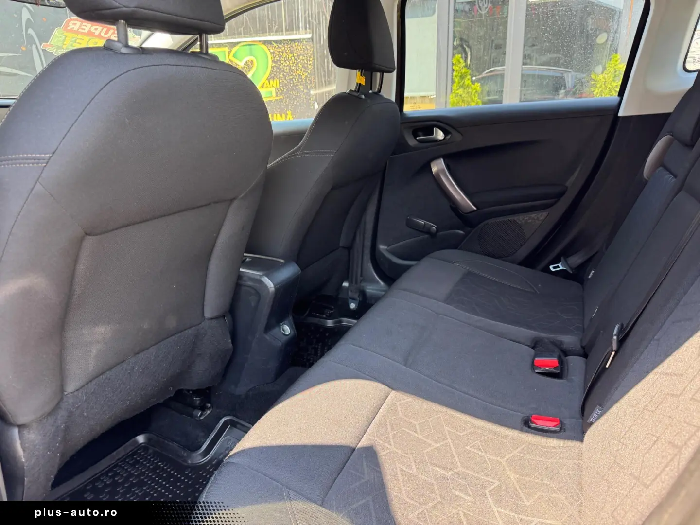 Peugeot 2008 2015