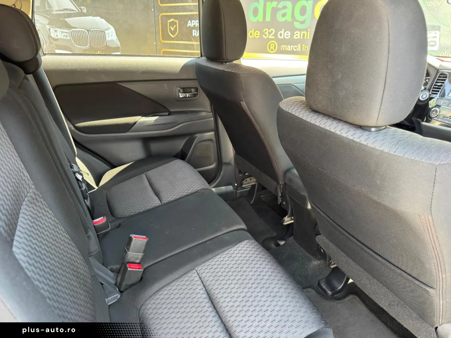 Mitsubishi Outlander 2012