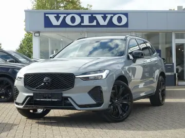 VOLVO XC60 Black Edition Plus T8 AWD Plug-in Pano HUD