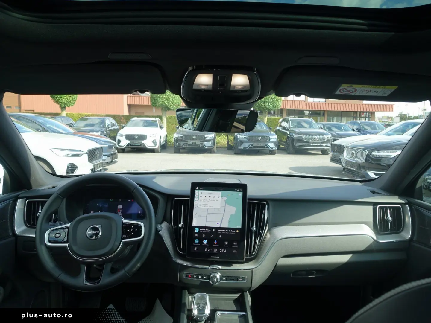 VOLVO XC60 Black Edition Plus T8 AWD Plug-in Pano HUD
