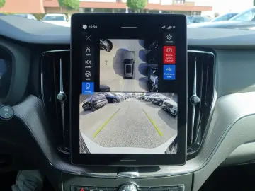 VOLVO XC60 Black Edition Plus T8 AWD Plug-in Pano HUD